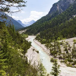 Isar cycle path to the source of the Isar in the Hinterau Valley Isar cycle path to the source of the Isar in the Hinterau Valley
