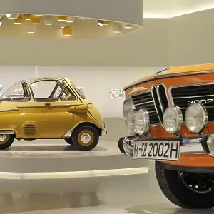 Isetta and BMW 2002TI at the BMW Museum