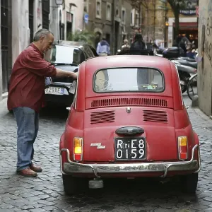 ITA, Italy, Rome : Old Fiat 500