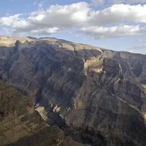 Jebel Shams the Grand Canyon from Oman Jebel Shams the Grand Canyon from Oman