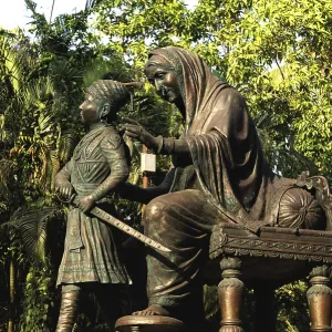 Jijabai and Shivaji Maharaj Statue Print, Victoria Garden, Mumbai Jijabai and Shivaji Maharaj Statue Print, Victoria Garden, Mumbai