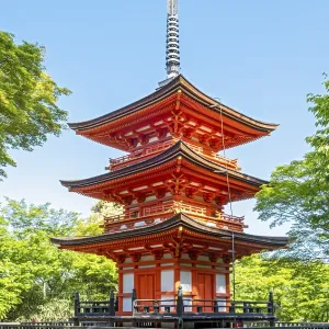 Koyasu Pagoda at Kiyomizu-dera, Kyoto, Japan, Asia Koyasu Pagoda at Kiyomizu-dera, Kyoto, Japan, Asia