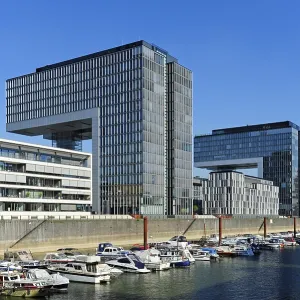 Kranhauser, moderne Architektur am Zollhafen