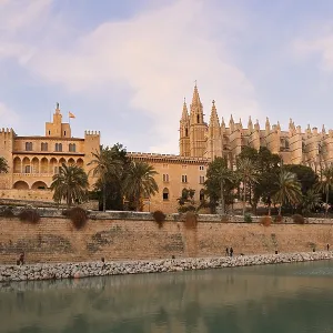 La Seu Cathedral or Cathedral of St Mary and Almudaina Palace La Seu Cathedral or Cathedral of St Mary and Almudaina Palace