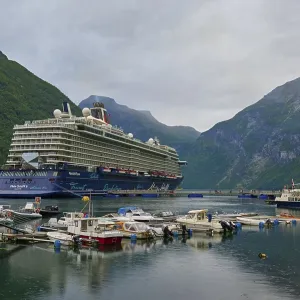 A large cruise ship, my ship 6 A large cruise ship, my ship 6
