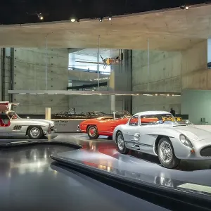 From left Mercedes-Benz 300 SL Coupe (1955) Gullwing