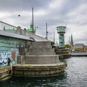 Long Bridge, Langebro, bascule bridge over the Inderhavnen