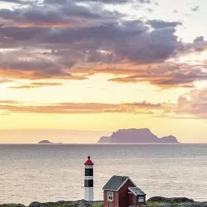Lyngstuva lighthouse, evening mood