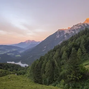 Magical sunset at the Halsalm above Hintersee with views of Hoher Goll Magical sunset at the Halsalm above Hintersee with views of Hoher Goll