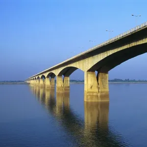 Mahatma Gandhi Setu longest river bridge over Ganga at Patna, Bihar, India, Asia Mahatma Gandhi Setu longest river bridge over Ganga at Patna, Bihar, India, Asia