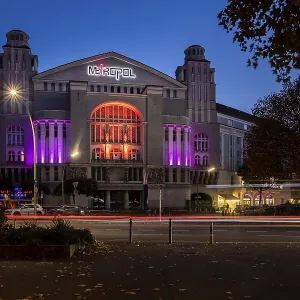 Metropol, theatre and concert hall