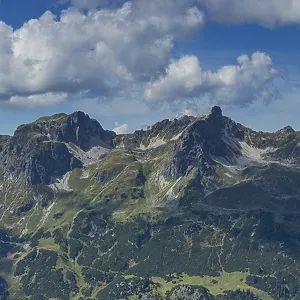 Mindelheimer Klettersteig, mountain range with the three Schafalpenkoepfe
