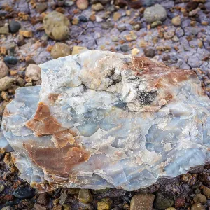 Mineral formation due to temperature changes in Petrified Forest Nationa Park