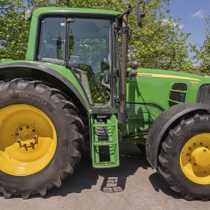 Modern tractor, John Deere 6830 Premium