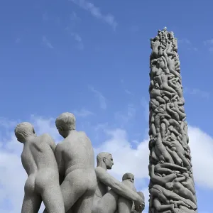 Monolith and human figures, Vigelandpark in Frognerpark Monolith and human figures, Vigelandpark in Frognerpark