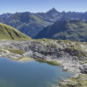 Mountain panorama over Laufbichlsee