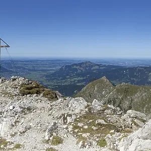 Mountain panorama with summit cross from GroBer Dumb