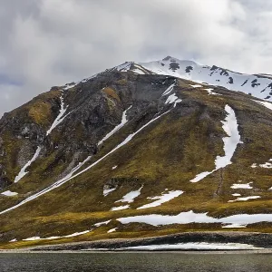 Mountain peak, arctic spring, Recherchebreen