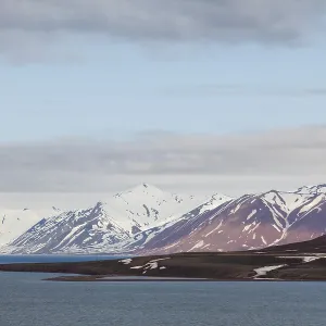 Mountain range, sea, Jotunkjeldene