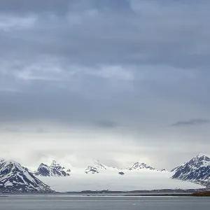 Mountain range, snow, sea, Bamsebu