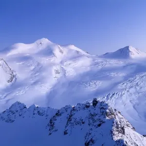 Mt. Wildspitze seen from Mt. Brunnenkogel Mt. Wildspitze seen from Mt. Brunnenkogel