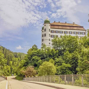 Mulheim Castle on the Danube<br> Mlheim Castle on the Danube Mulheim Castle on the Danube<br> Mlheim Castle on the Danube