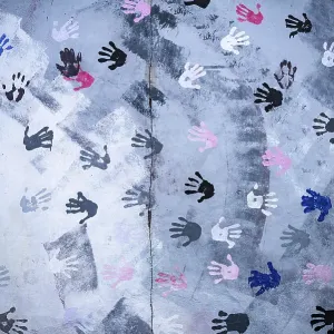Mural Touch The Wall, Mural Hands with Handprints