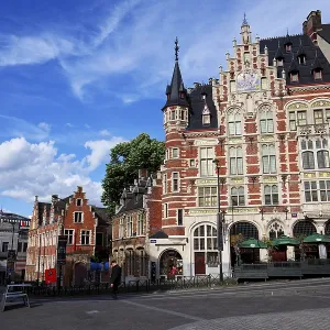 Neo-gothic corner building designed by Paul Saintenoy La Pharmacie Anglaise formerly known as Ch