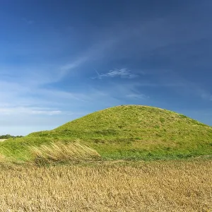 Neolithic megalithic site Klekkende Hoj