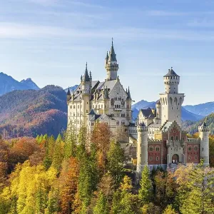 Neuschwanstein Castle in autumn