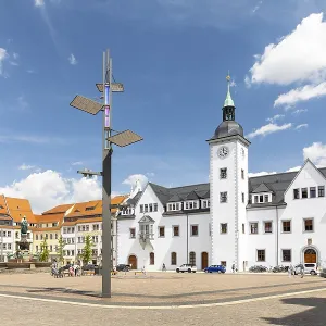 Obermarkt with council pharmacy