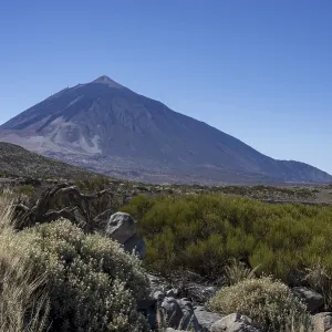 Panorama from the east over the Teide National Park