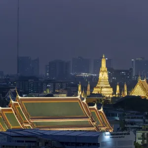 Panorama from Golden Mount to the illuminated Wat Ratchabophit Panorama from Golden Mount to the illuminated Wat Ratchabophit