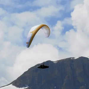 Paragliders in the sky Paragliders in the sky