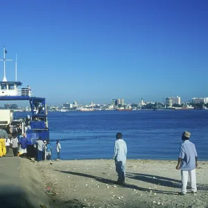 People waiting for the Kivuko ferry to Dar es-Salaam