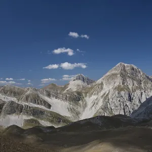 Pizzo d'Intermesoli, 2635m