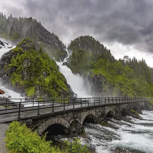Powerful double waterfall Lotefossen