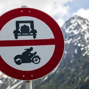 Prohibition signs for cars and motorbikes with vintage car symbols