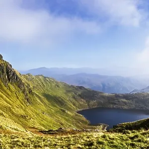 Pyg Track over Llyn Llydaw lake