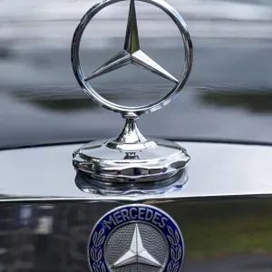 Radiator mascot Mercedes star with logo on classic car Mercedes-Benz 300 SEL Automatic