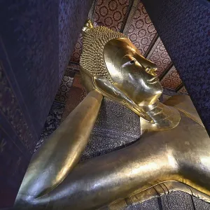Reclining Buddha in Wat Pho, Temple of the Reclining Buddha Reclining Buddha in Wat Pho, Temple of the Reclining Buddha