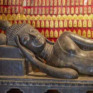Reclining Buddha at Wat Xieng Thong