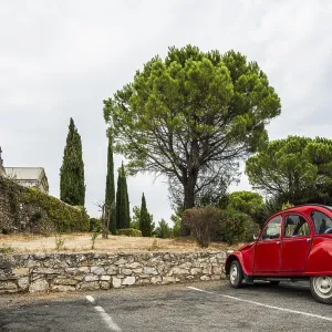 Red Citroen 2CV, classic car, Tourtour Red Citroen 2CV, classic car, Tourtour