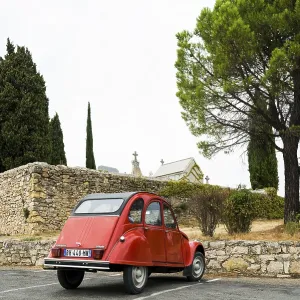 Red Citroen 2CV, classic car, Tourtour Red Citroen 2CV, classic car, Tourtour