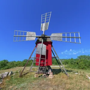 Red windmill, Kristinelund, Oland Red windmill, Kristinelund, Oland