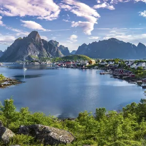 Reine, Reinefjord with mountains
