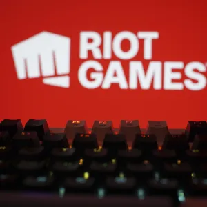 Riot Games Print with Backlit Keyboard