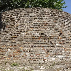 Roman City Wall, Roman Buildings Roman City Wall, Roman Buildings