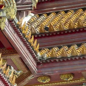 Roof decoration at the Uposatha Hall