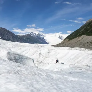 Root Glacier glacier and mountain peaks